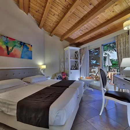 Excelsior Le Terrazze Hotel 4*