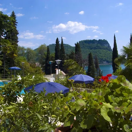 Hotel Excelsior Le Terrazze 4*