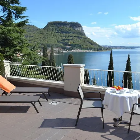 Hotel Excelsior Le Terrazze 4*