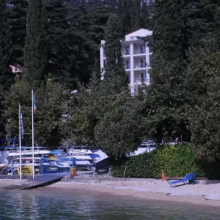 Excelsior Le Terrazze Hotel Garde